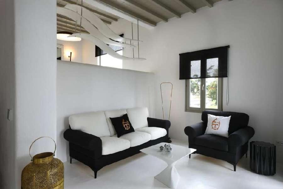 Villa Dafni 4Bed With Pool In Kalafatis Spilia Mykonos Town Exterior photo